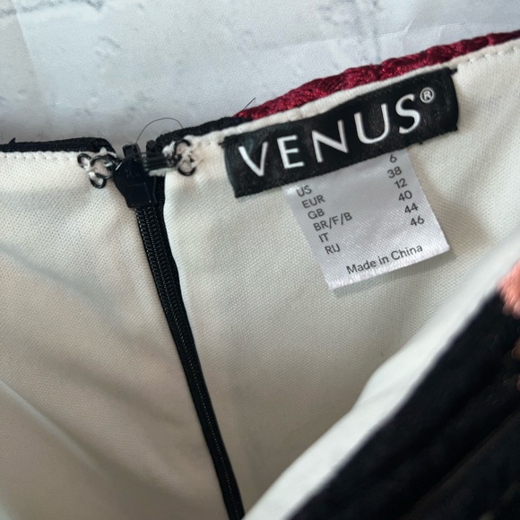 Venus Black, Red & Pink floral dress size 6 - Picture 14 of 16